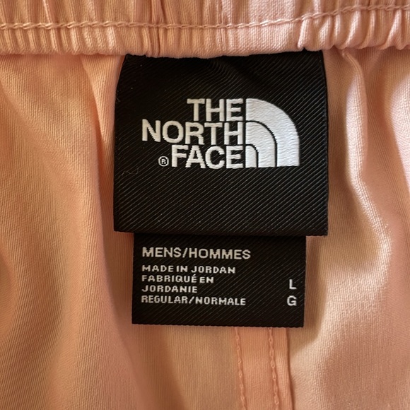 The North Face Class V Pull-On Shorts - Picture 3 of 3